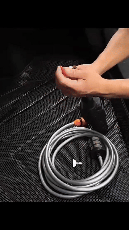 Pressure cleaner product animation