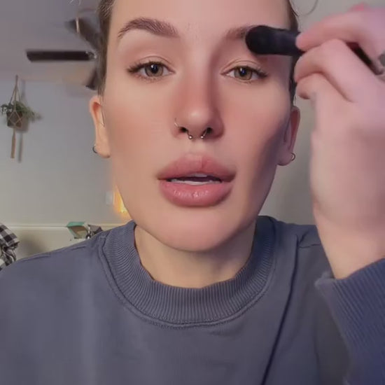 فيديو توضيحي للمنتج: كريم Peter Thomas Roth لمنطقة العين مع فرشاة تطبيق، 20 مل